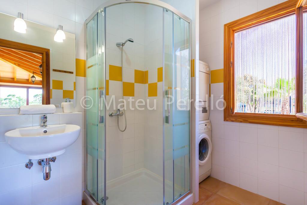 Villa Santa Eulalia Кан Пикафорт Екстериор снимка
